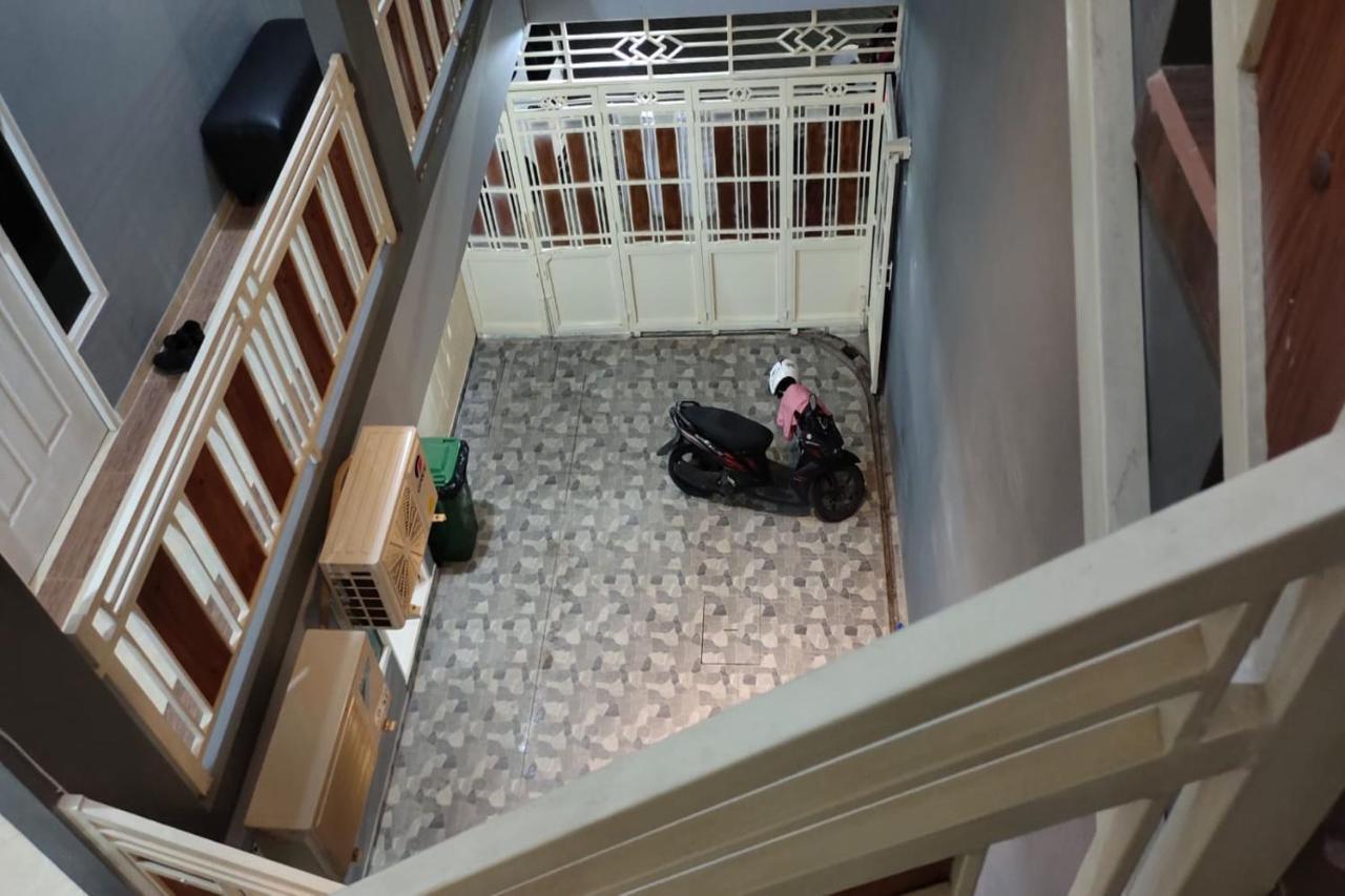 Oyo 91209 Arjuna Residence Syariah Sby Surabaya Exteriör bild